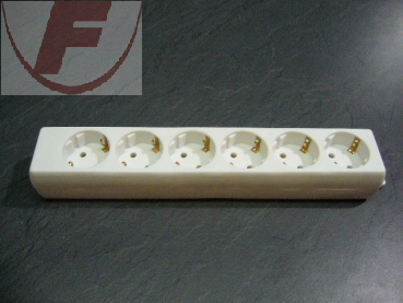 AP-Tischsteckdose 6-fach, weiß, ohne Anschlußleitung, Befestigungsöse