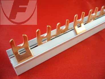 3-Phasen Gabel-Sammelschiene, 12x1 oder 4x3 Automaten, T-Ausführung  210mm