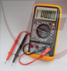 Digital-Multimeter "CTM-43 big" mit Gummiholster, Hold-Funktion